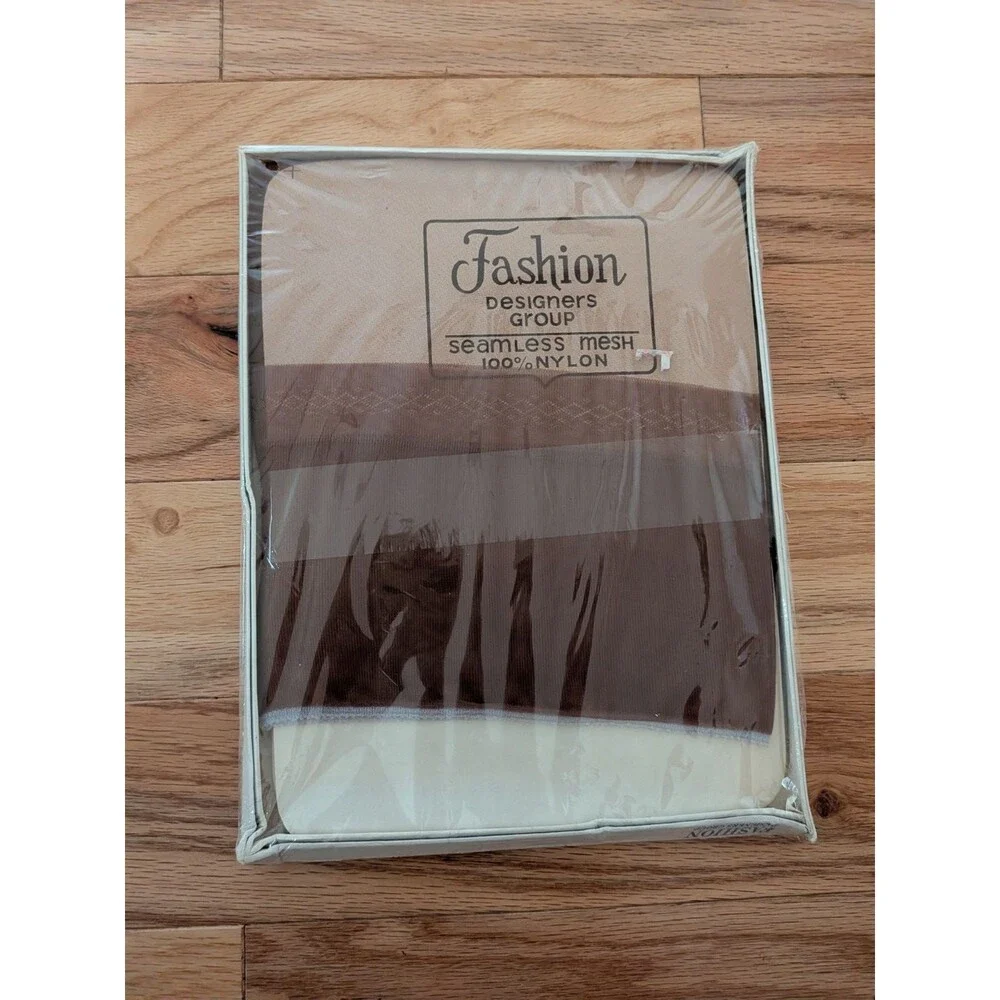 Vintage Nylons 1960s NIB NOS 3 Pair Brown Seamless Mesh Spicetone 10.5